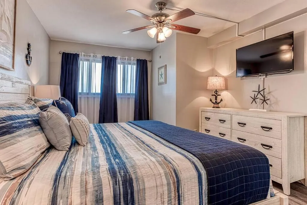 -Beachfront Premium-Summit 1124 Panama City Beach Apartment